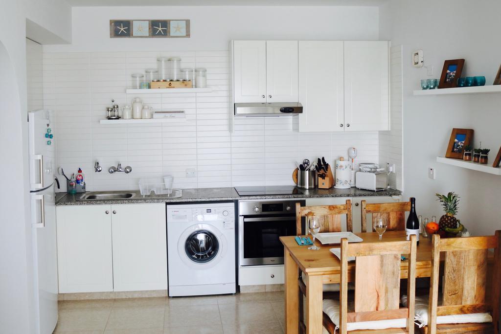 Ikaria Village Sea View Apartment Paphos 外观 照片